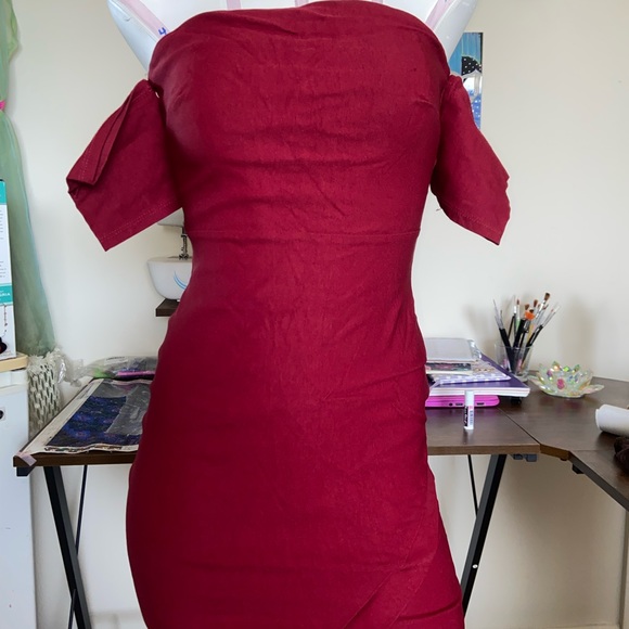 the vintage shop red off shoulder body con dress - Picture 1 of 2